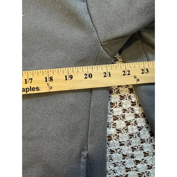 Nike Hoodie and Old Navy High-Rise Leggings Activewear Set Medium Gray - Picture 6 of 11